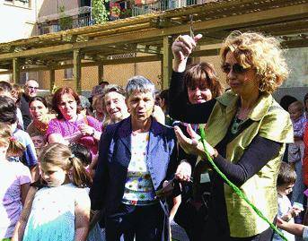 Enrica Bonaccorti «gioca» all’asilo Tollot