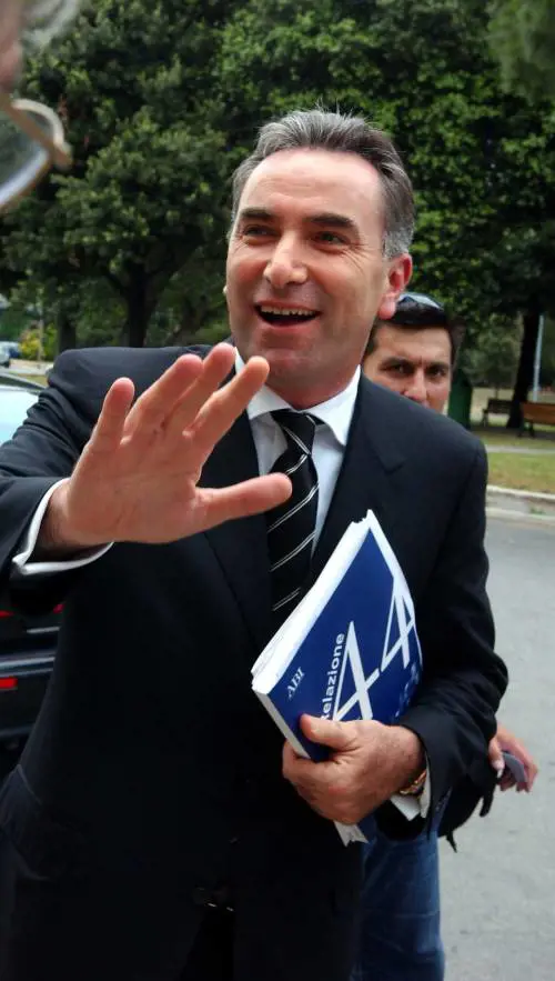 Berlusconi: «Gilardino non si compra»