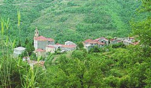 Viaggio nei paesi del referendum fantasma