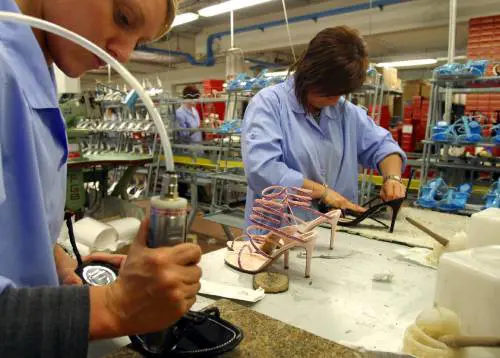 Bnl, Unipol va avanti ma a piccoli passi