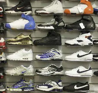 Ma i comunisti si dissociano: «Le leggi speciali ci sono già»