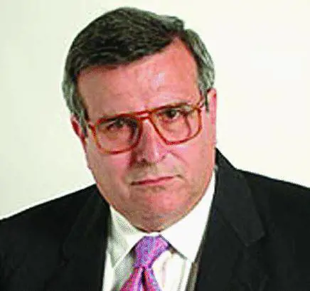 Il senatore azzurro Castagnetti specialista in pipistrelli e grifoni