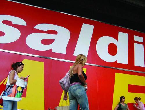 Saldi, l’attesa è finita: al via domani