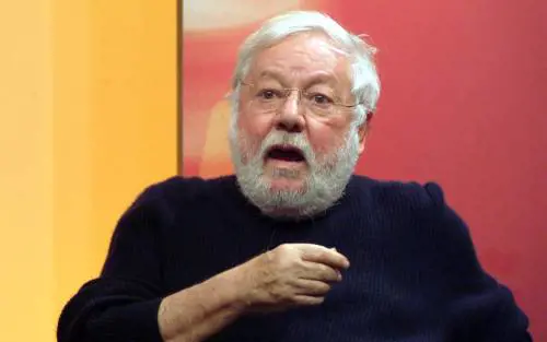 Villaggio & C per fare il pieno di risate