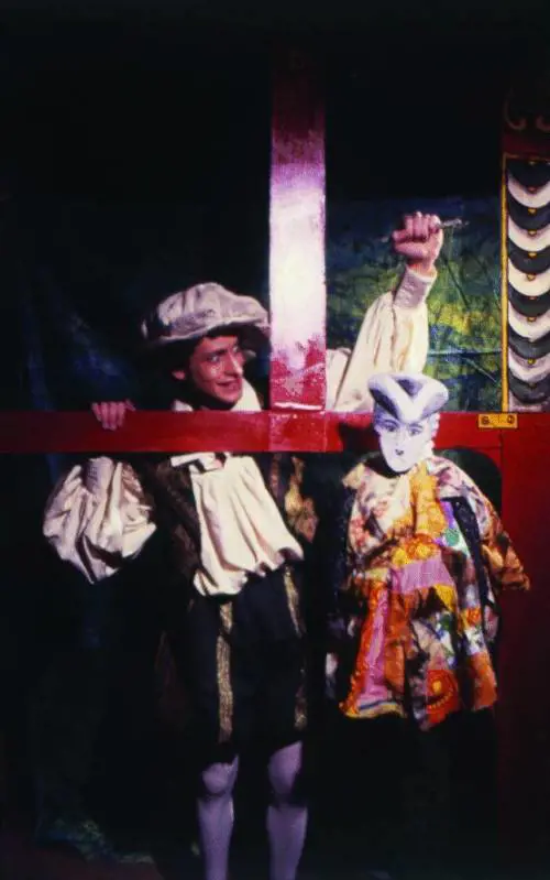 Nellesilio di Finale il Teatro della Tosse racconta le favole