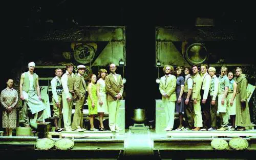 Figo firma, poi accusa  Luxemburgo: «Qui dimostrerò che non sono finito»