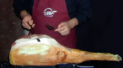 Giovani, pensioni tagliate del 23,5%