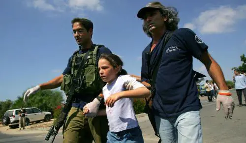 David Peace, ecco  il noir che cerca la notte del mondo