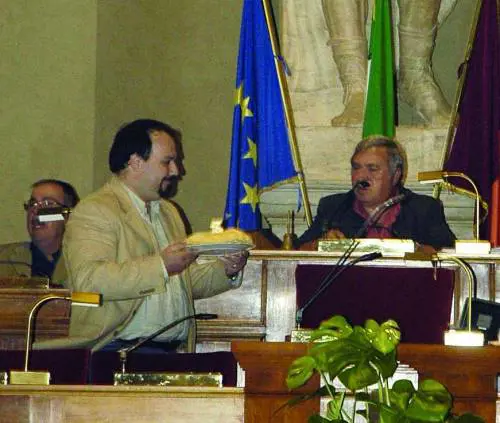 Penati re delle autostrade, Forza Italia va al Tar