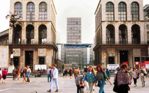 Alemanno lancia la sfida sul fisco: «Irap addio tassando le rendite»