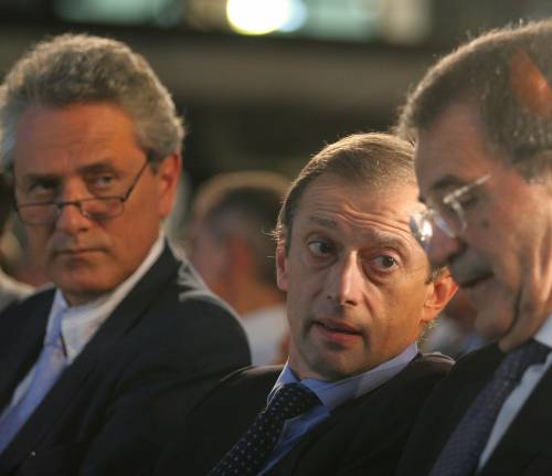 LA FOLLA Il vero leader del Novecento