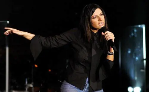 Pizarro mignon,  Adriano senza unghie