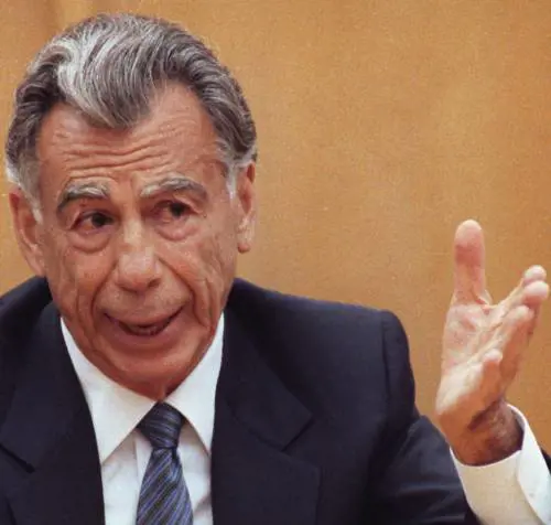 Dallassemblea via libera per la Borsa Il Comune: «Non a qualsiasi prezzo»