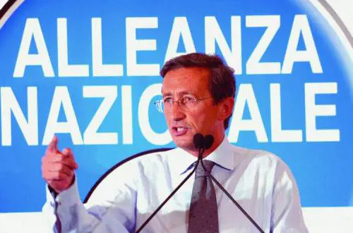 Il diktat di Maroni: «La riforma del Tfr deve passare così comè»