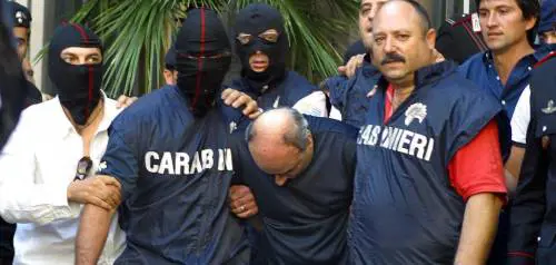 E in campo vanno anche   gli artificieri