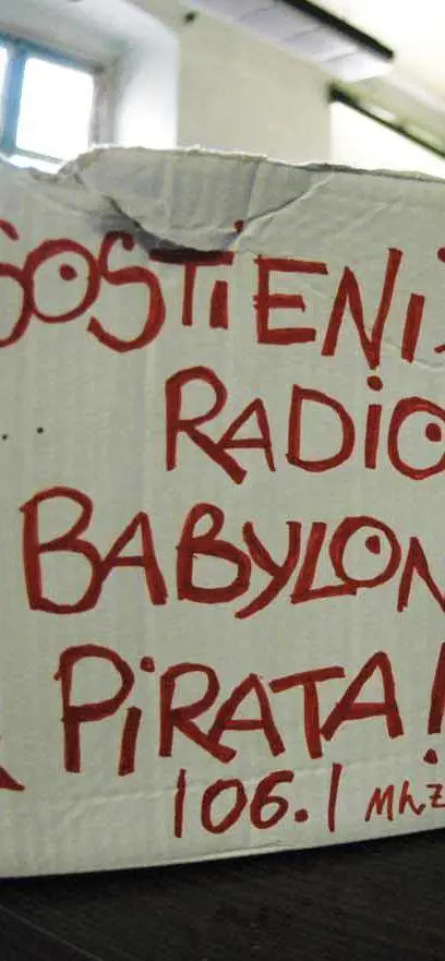 «Trattiamo con i no global se rinnegano le okkupazioni»
