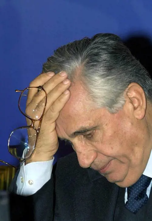 «Il sistema delle banche  tradisce i risparmiatori»