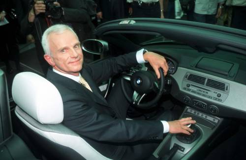 Emilio Giannelli   il progettista  delle vignette