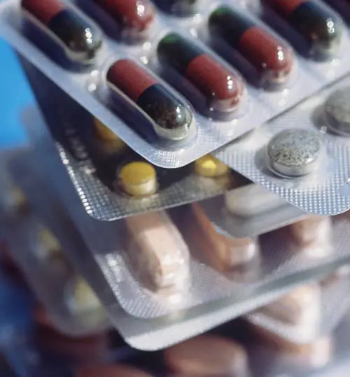 Festa dautunno con vino nuovo e caldarroste