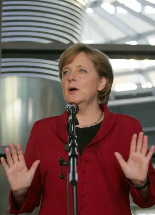 Unanagrafe parallela a uso degli stranieri