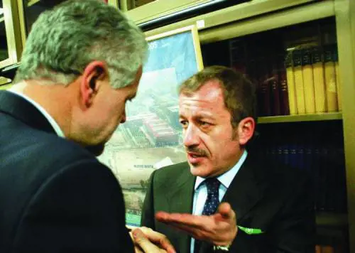 Ambrogino alla Fallaci, dopo una notte di liti