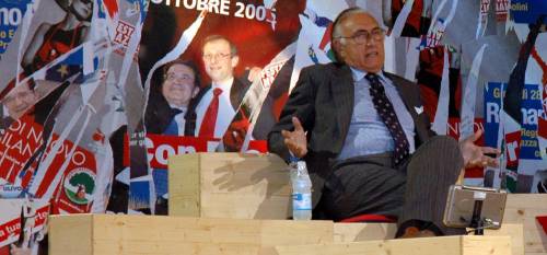 Atti vandalici contro l’auto di Aubert (Fi)