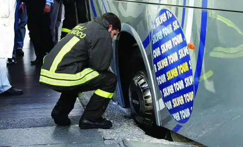 Gli americani chiudono la base della Maddalena