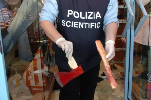 I facchini e la testa mozzata