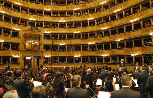 Affondo di Tremonti: adesso basta E incassa lappoggio degli alleati