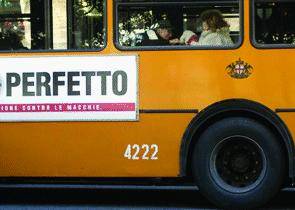 Operazione pulizia per bus al capolinea