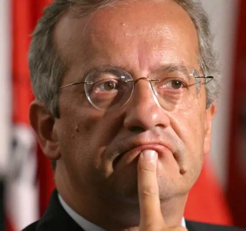 Ditta Adriano & Martins  Ma lInter riesce a  soffrire