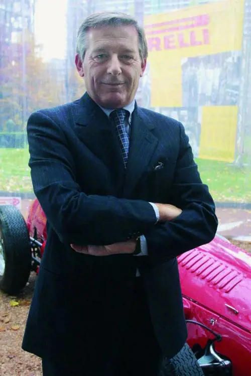 Usa, frena a sorpresa l’economia     Consumi ai minimi da tre anni