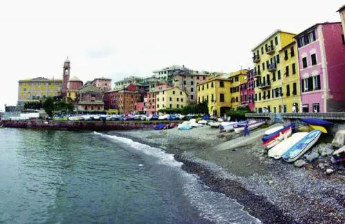 Nervi, danni ingenti  a spiaggia e piscina