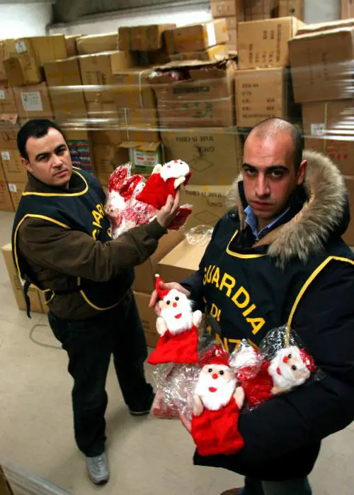 Dal Cavallo di Troia al Phishing I nemici nella rete