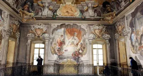 Molte idee a prestito e i punti chiave restano nel vago