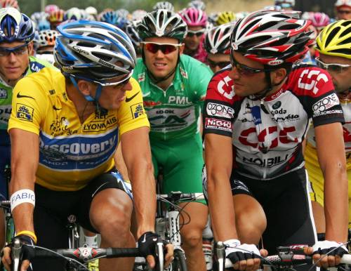 Armstrong è già ieri  il domani è Basso