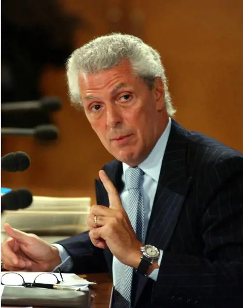 Stipendi, ora la soluzione è più vicina