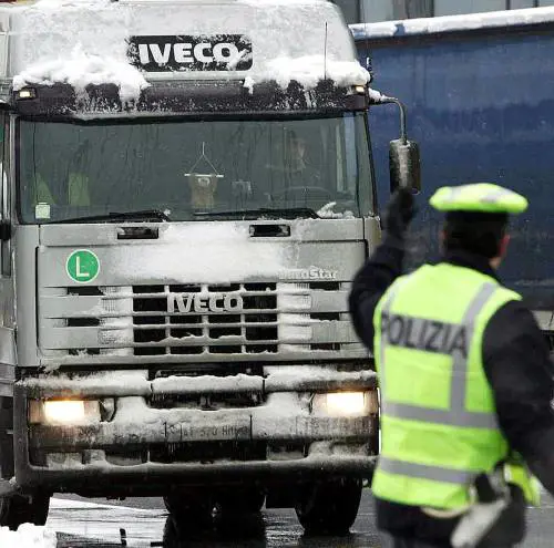 Maltempo verso ponente, Savona isolata