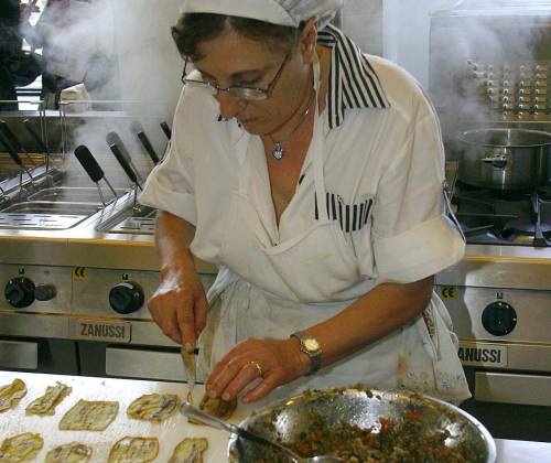Un gastronomo non così perfetto che mette il ventre al primo posto