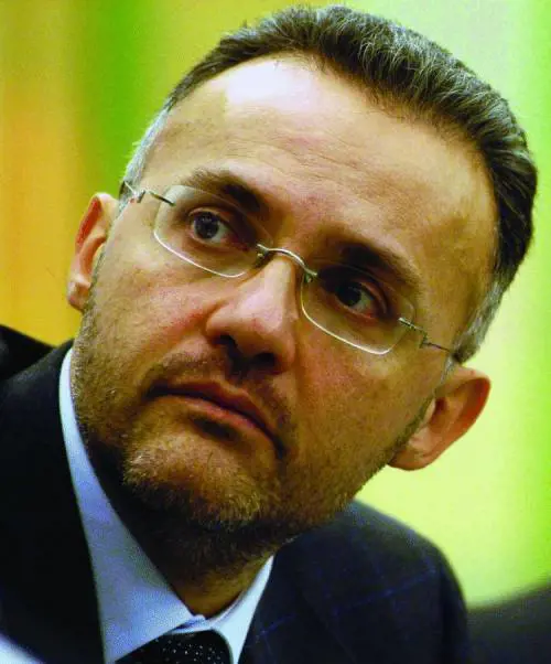 Il progetto di requisire le case: effetto bomba nel centrosinistra