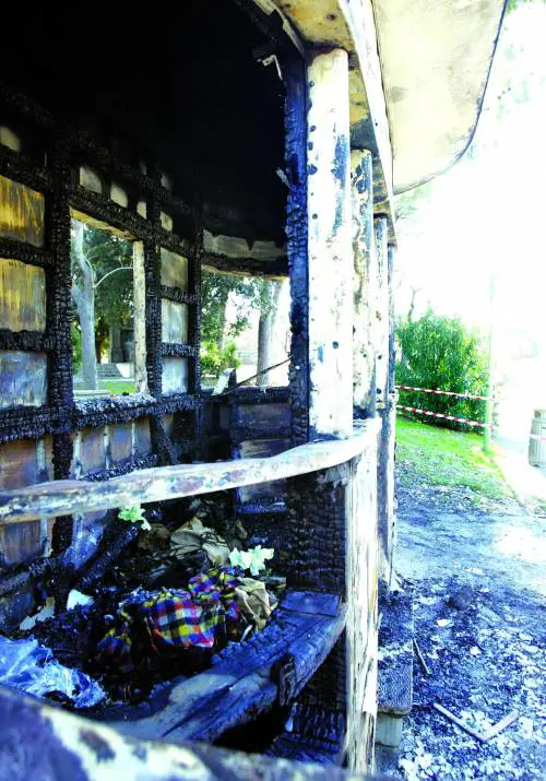Paura per un bimbo di 3 anni caduto dal balcone di casa