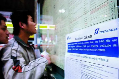 Dopo lo schiaffo a DAlema anche Fassino dice no a Prodi