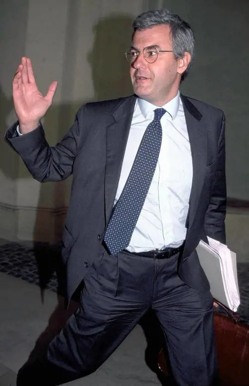 La sinistra al voto contro la sinistra