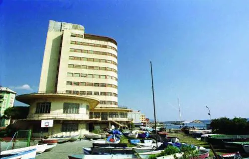 Quando i profughi andavano «in colonia»