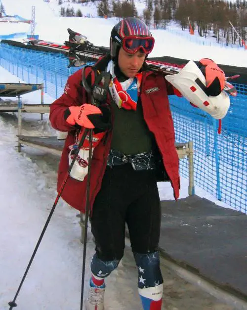 Arrestati i terroristi dellanarchia specializzati in attentati ai tralicci