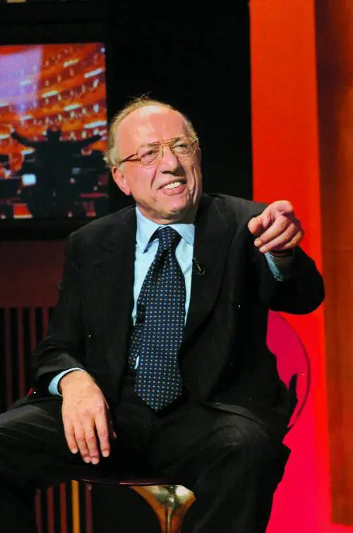 Previti entra a Rebibbia e condanna i giudici: «In cella da innocente»