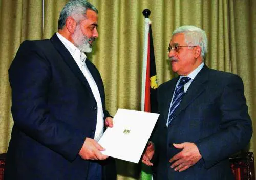 Tre donne in viaggio nella noia al confine tra Israele e Giordania