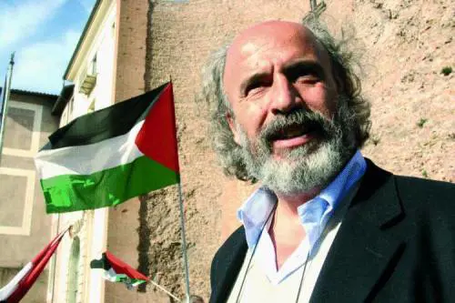 LUe indaga sulle nozze di Suez