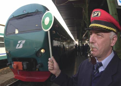 Troppa confusione i treni annunciati insieme
