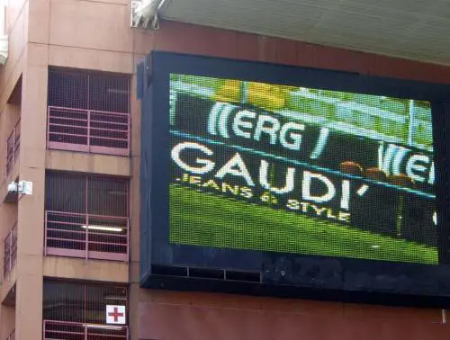 Finalmente uno stadio in piena regola 